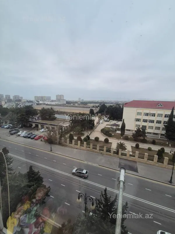 Satılır 3 otaqlı köhnə tikili 70 m²