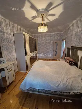 Satılır 3 otaqlı köhnə tikili 70 m²