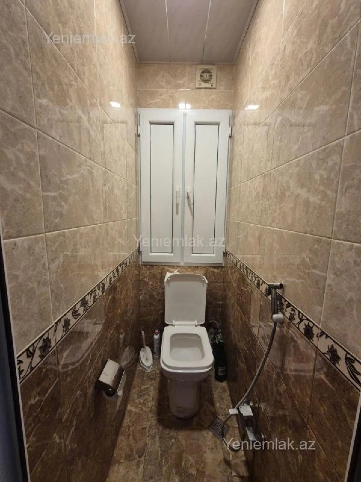 Satılır 3 otaqlı köhnə tikili 70 m²