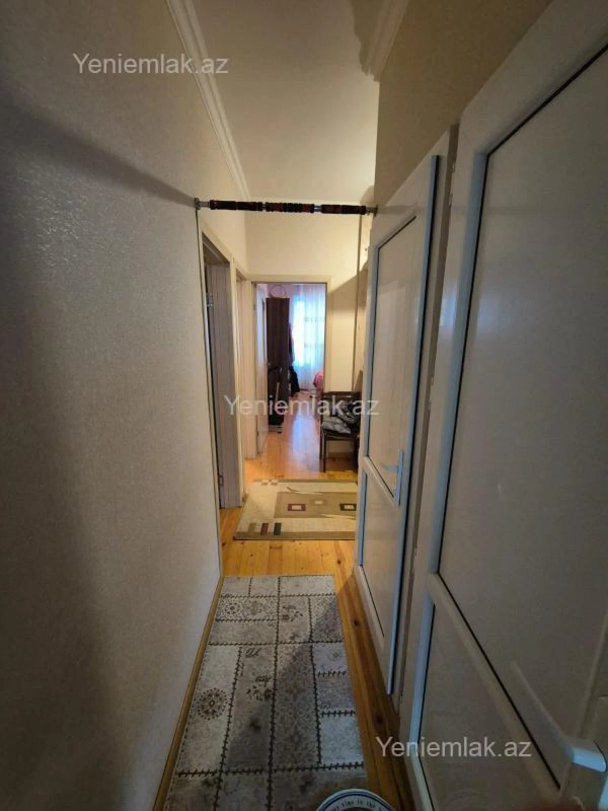 Satılır 3 otaqlı köhnə tikili 70 m²