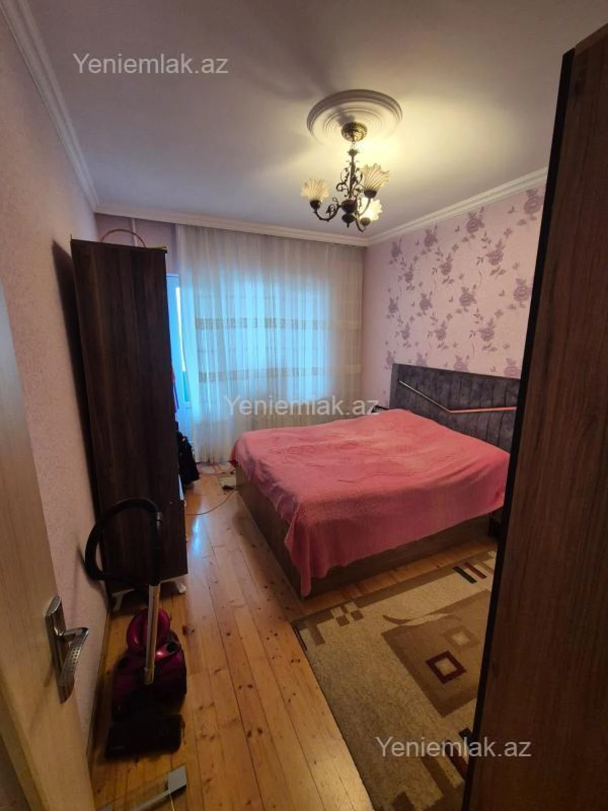 Satılır 3 otaqlı köhnə tikili 70 m²