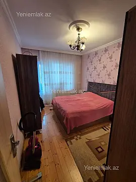 Satılır 3 otaqlı köhnə tikili 70 m²