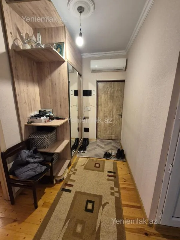 Satılır 3 otaqlı köhnə tikili 70 m²