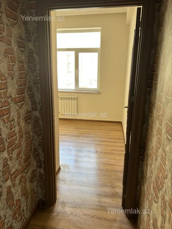 Satılır 2 otaqlı yeni tikili 60 m²