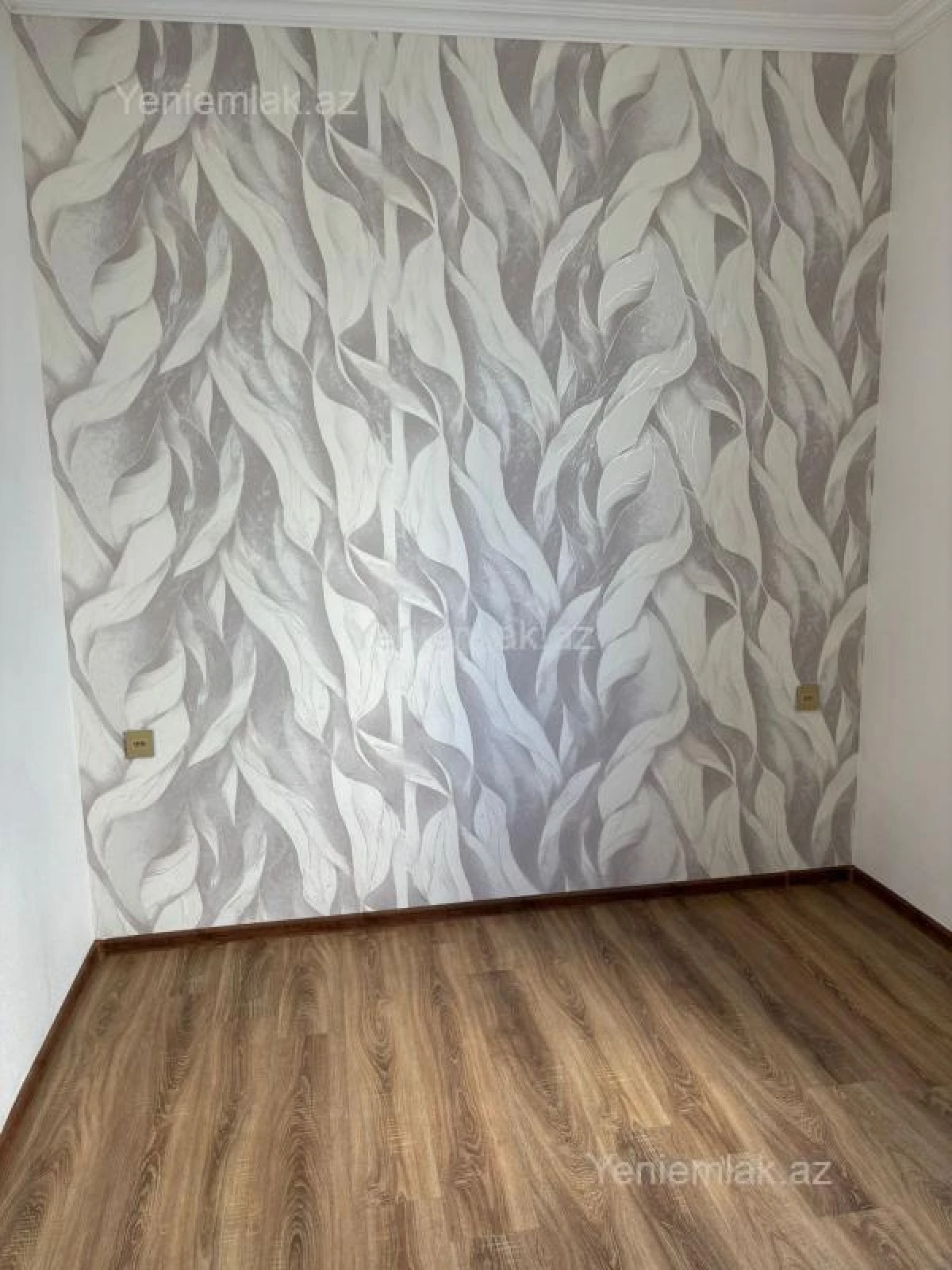 Satılır 2 otaqlı yeni tikili 60 m²