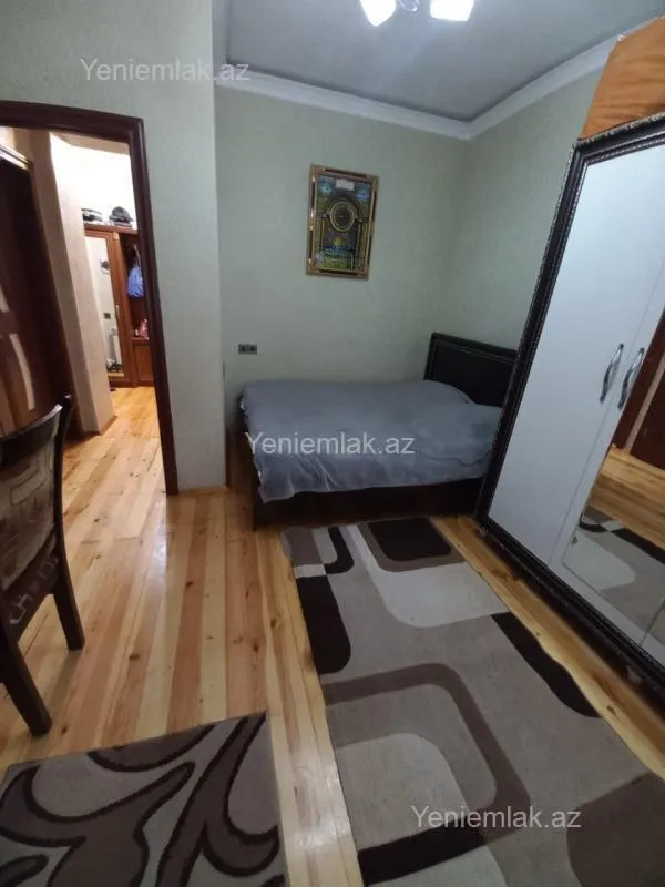 Satılır 2 otaqlı köhnə tikili 50 m²