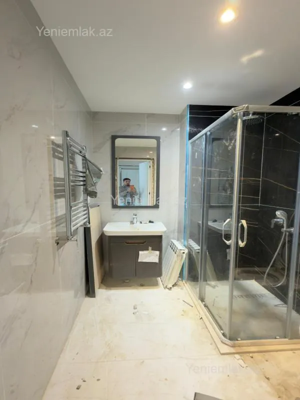 Satılır 3 otaqlı yeni tikili 96 m²