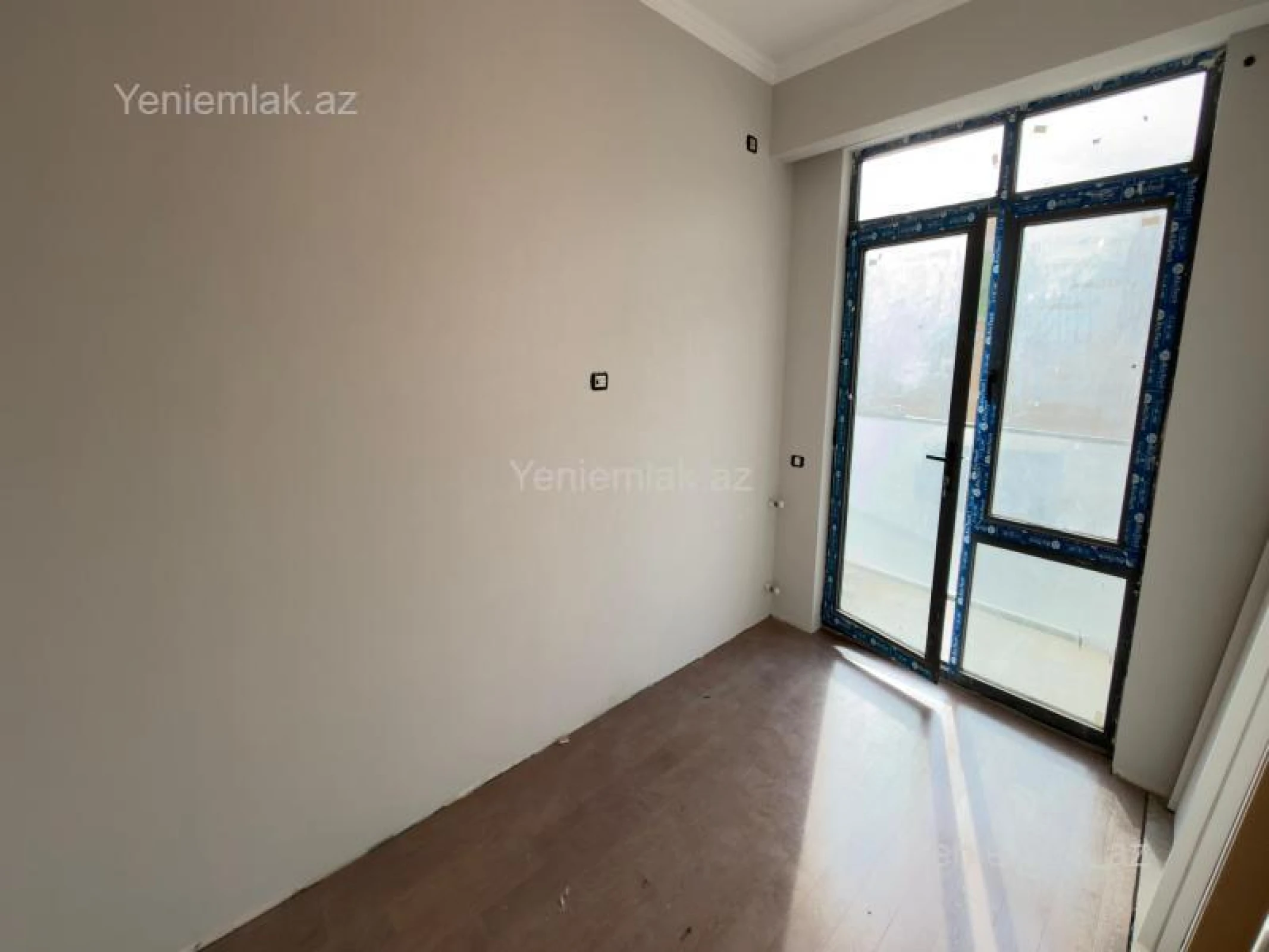 Satılır 3 otaqlı yeni tikili 96 m²