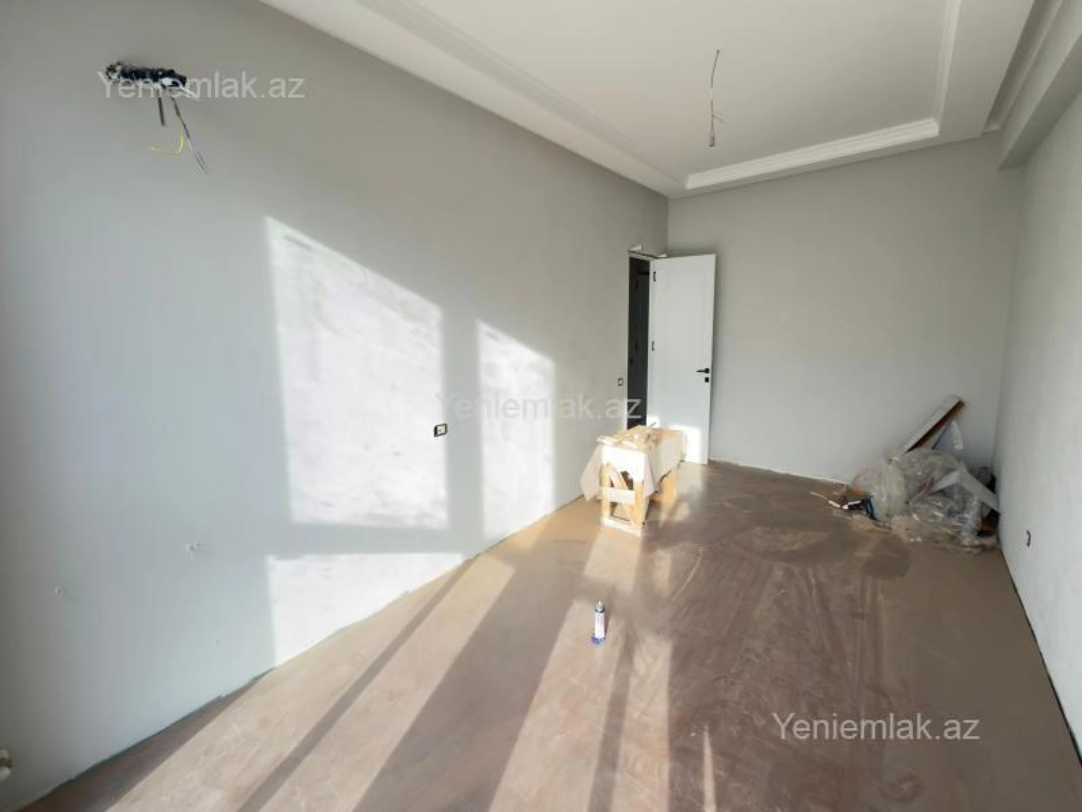 Satılır 3 otaqlı yeni tikili 96 m²