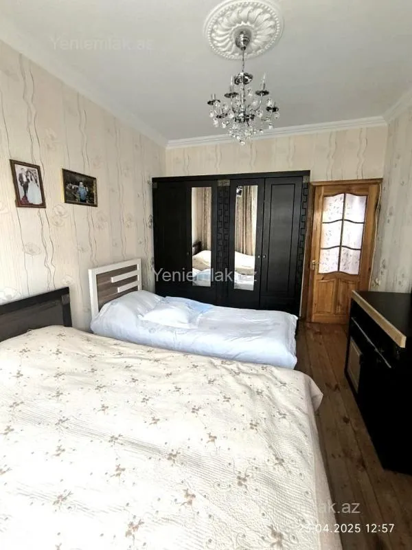 Satılır 3 otaqlı köhnə tikili 80 m²