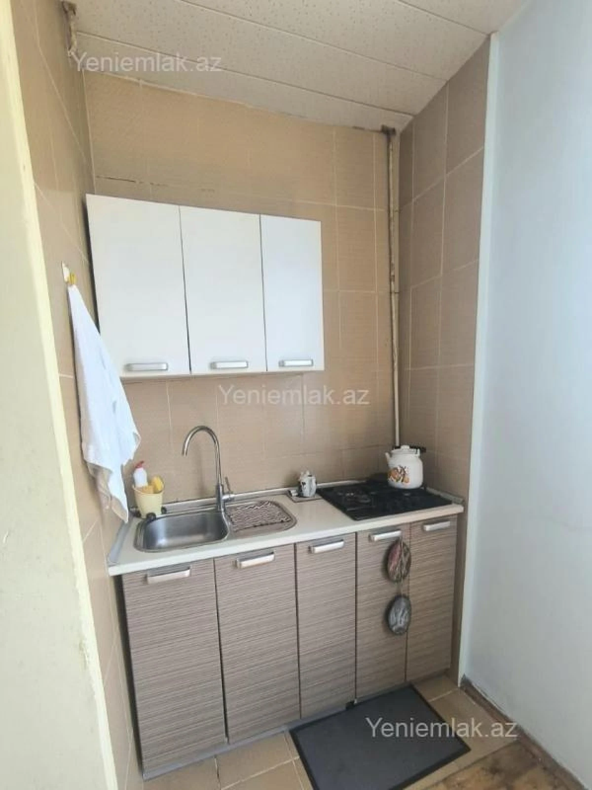Satılır 3 otaqlı köhnə tikili 80 m²