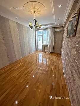 Satılır 2 otaqlı yeni tikili 60 m²