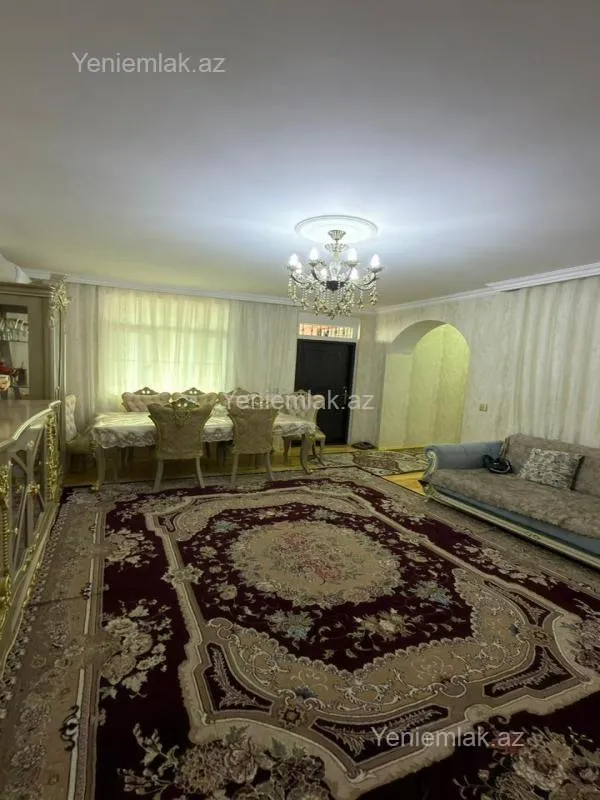 Satılır 5 otaqlı həyət evi 130 m²