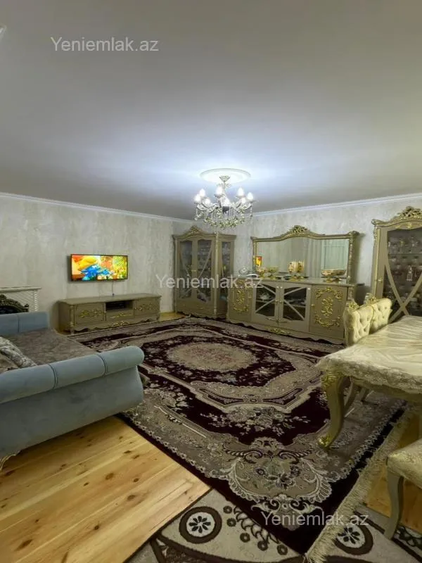 Satılır 5 otaqlı həyət evi 130 m²