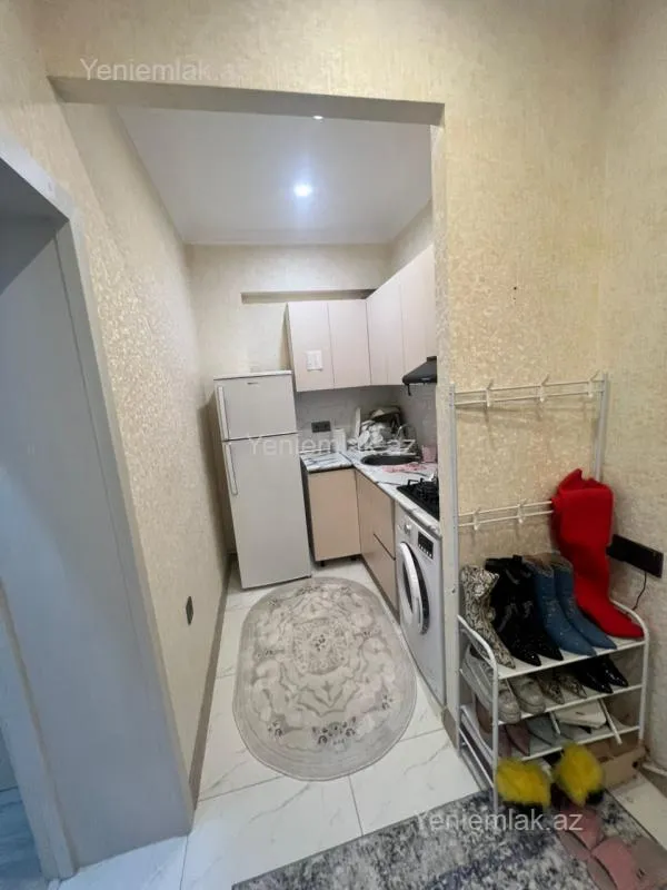 Satılır 3 otaqlı yeni tikili 65 m²