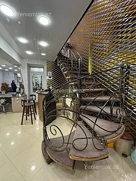 Satılır 4 otaqlı obyekt 130 m²