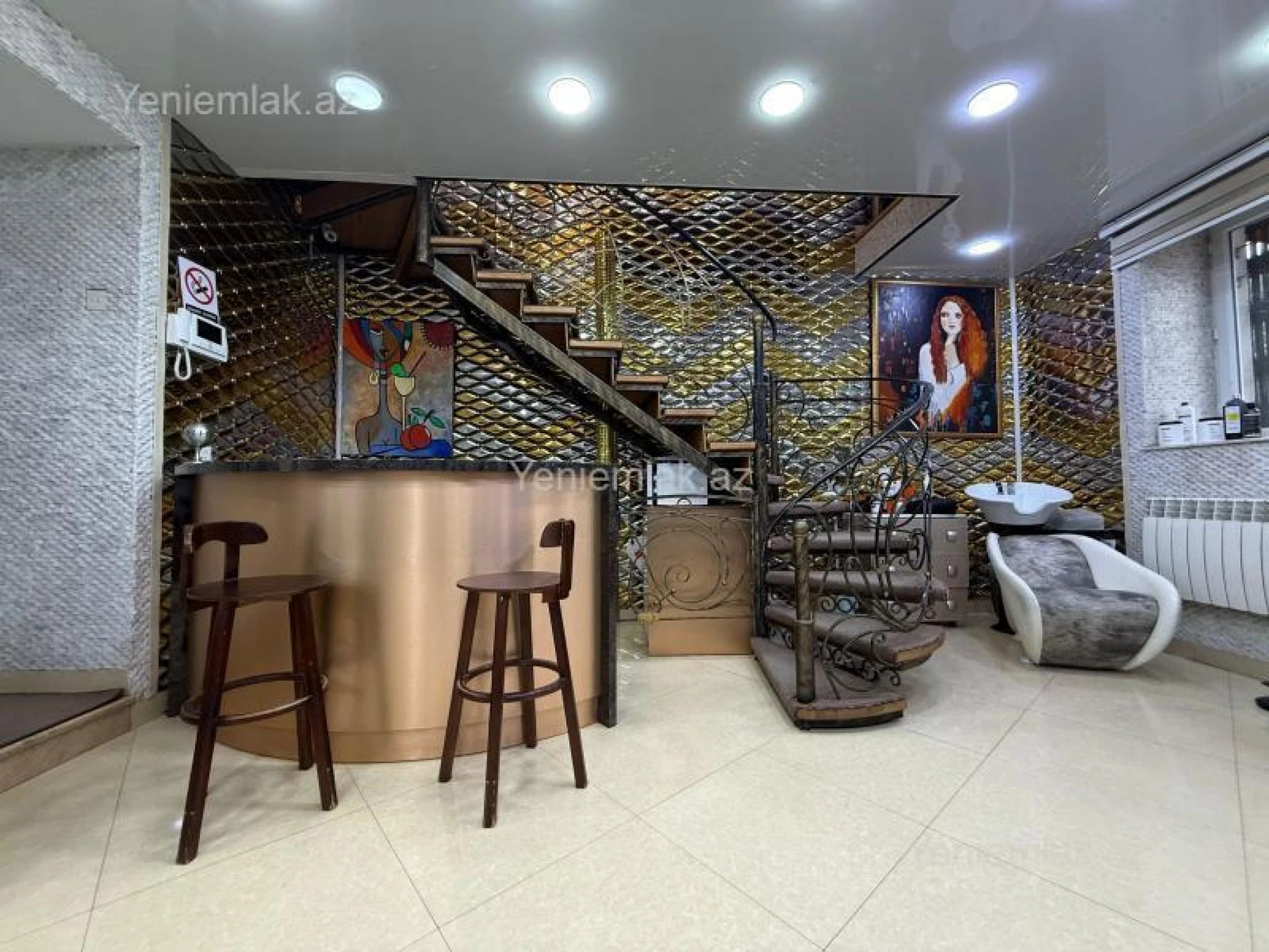 Satılır 4 otaqlı obyekt 130 m²