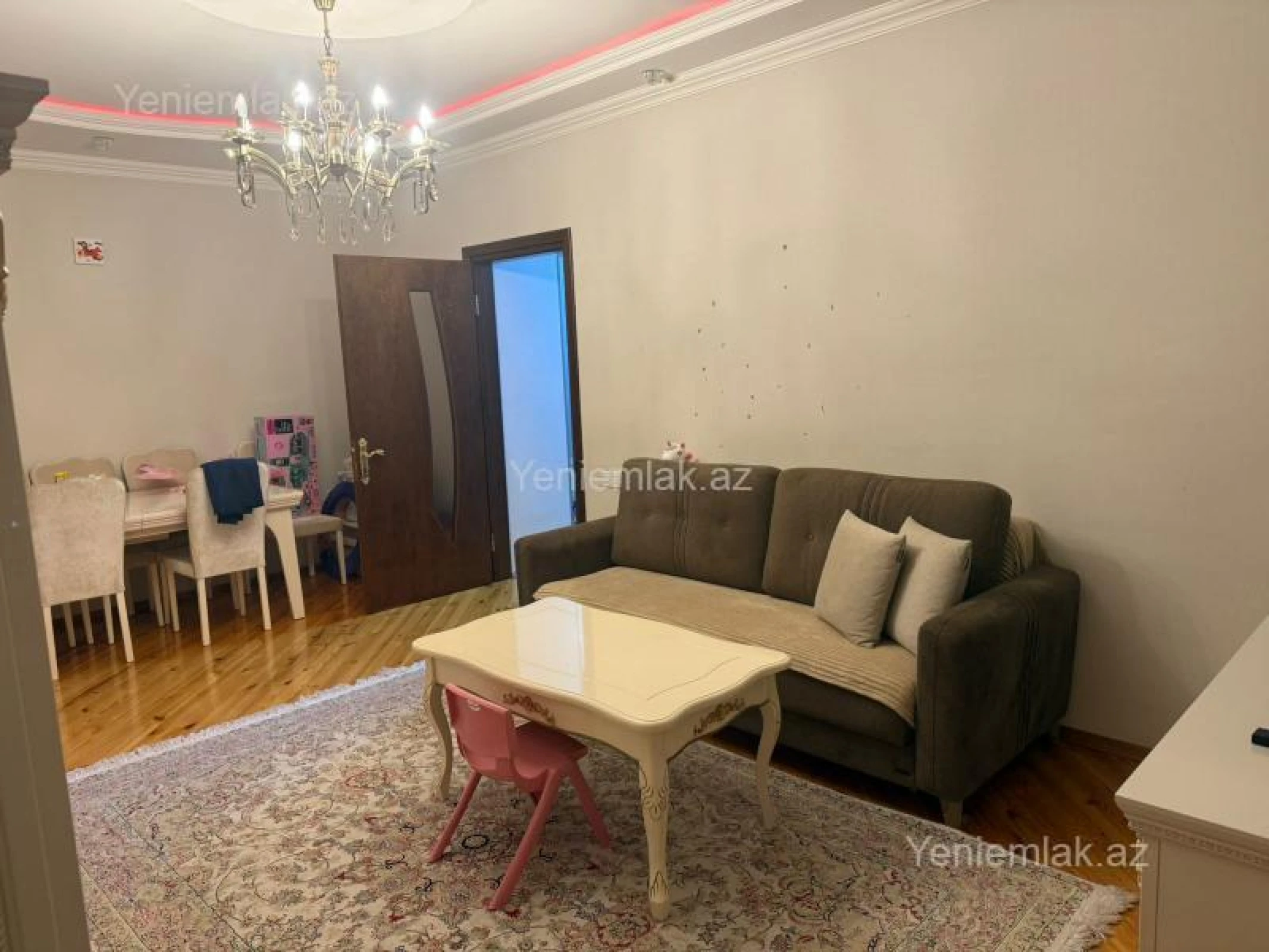 Satılır 2 otaqlı yeni tikili 80 m²