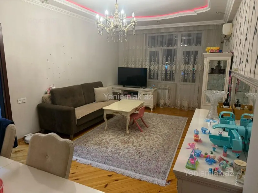 Satılır 2 otaqlı yeni tikili 80 m²
