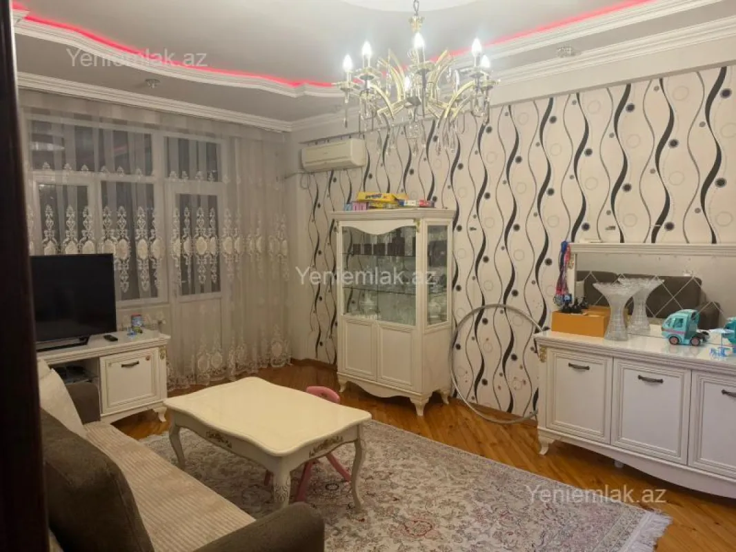 Satılır 2 otaqlı yeni tikili 80 m²