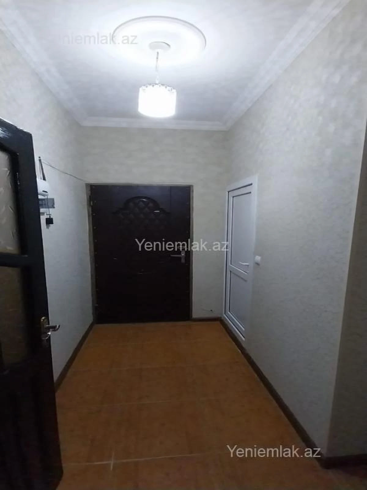 Satılır 3 otaqlı köhnə tikili 60 m²
