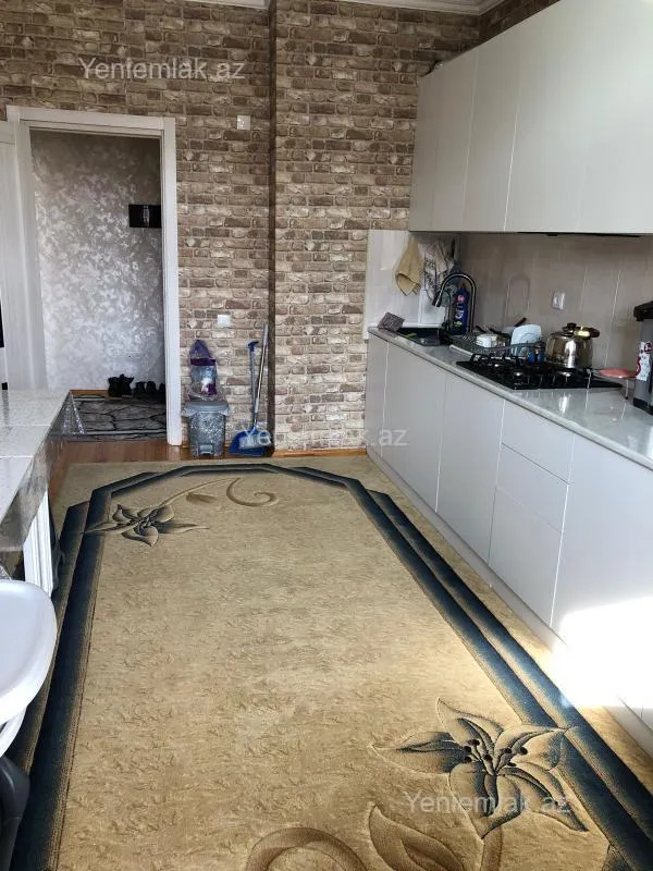 Satılır 4 otaqlı yeni tikili 110 m²