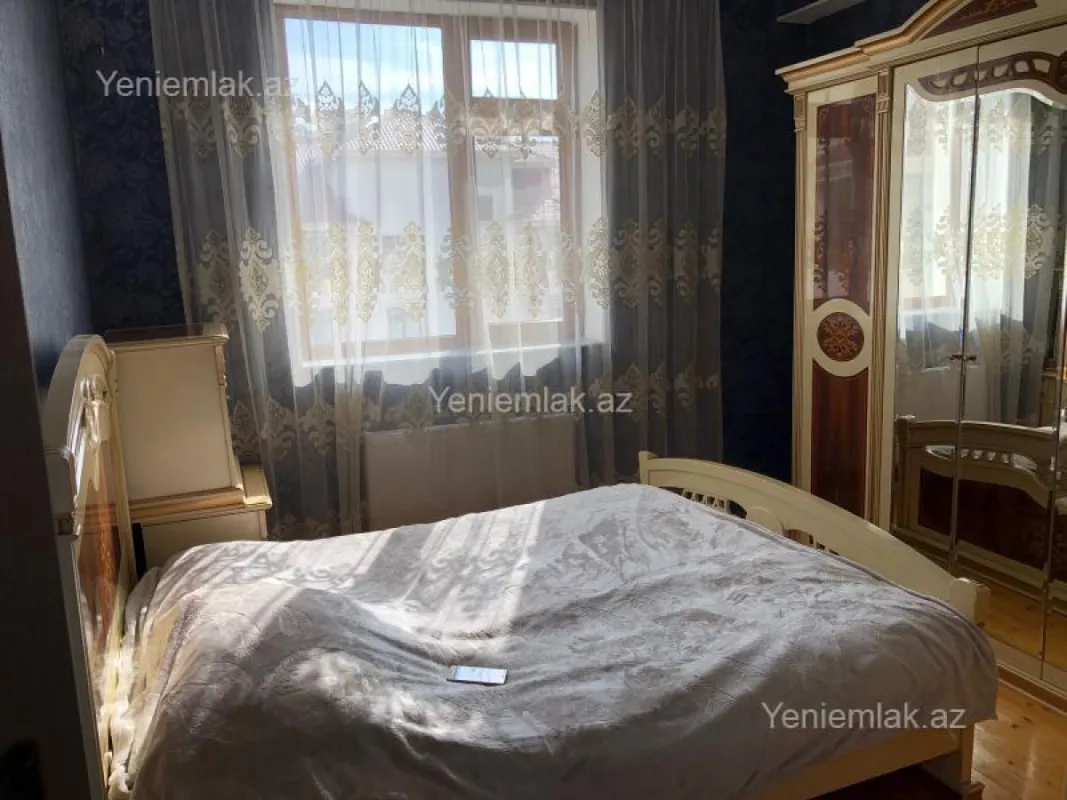 Satılır 4 otaqlı yeni tikili 110 m²