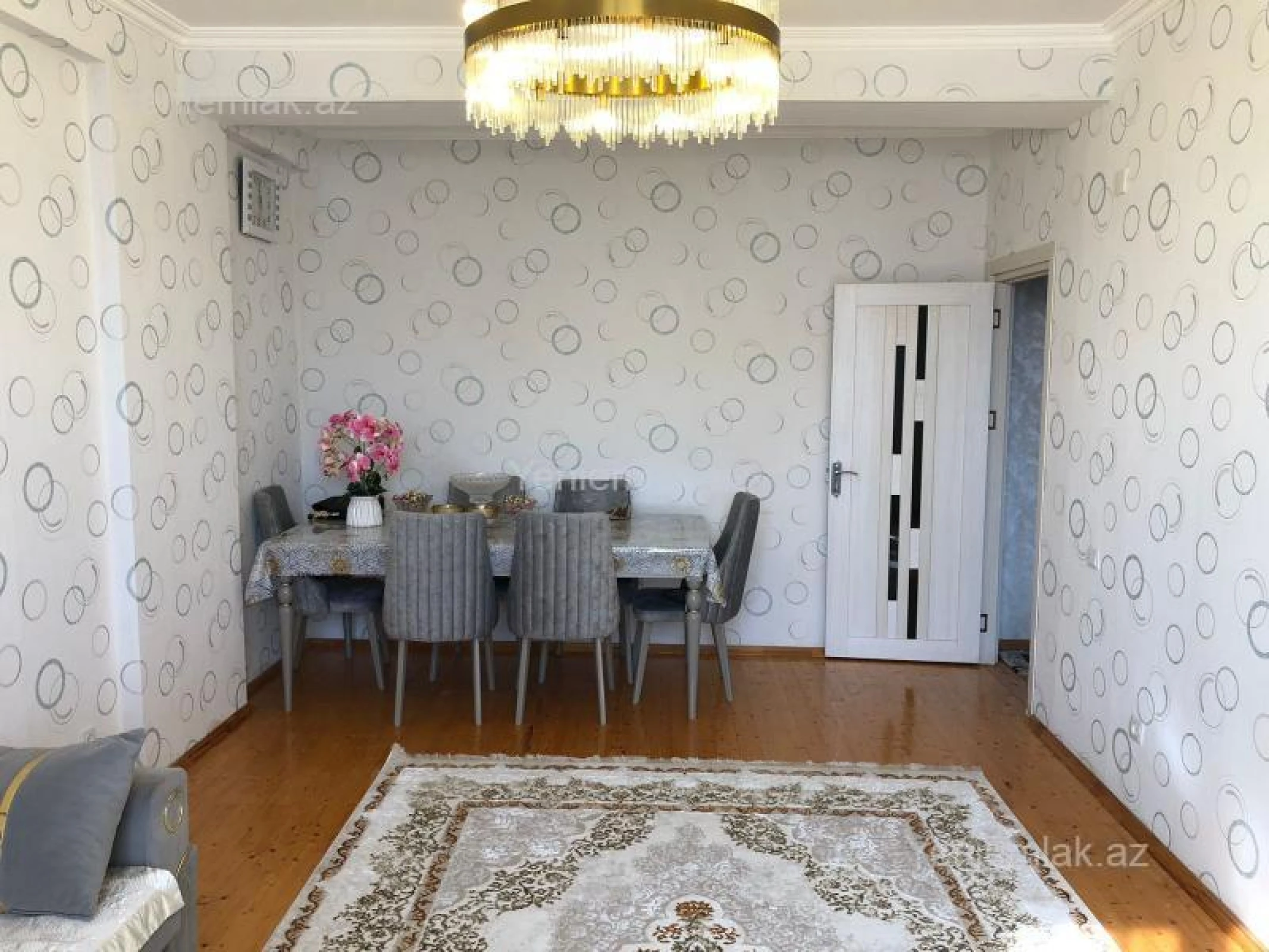 Satılır 4 otaqlı yeni tikili 110 m²