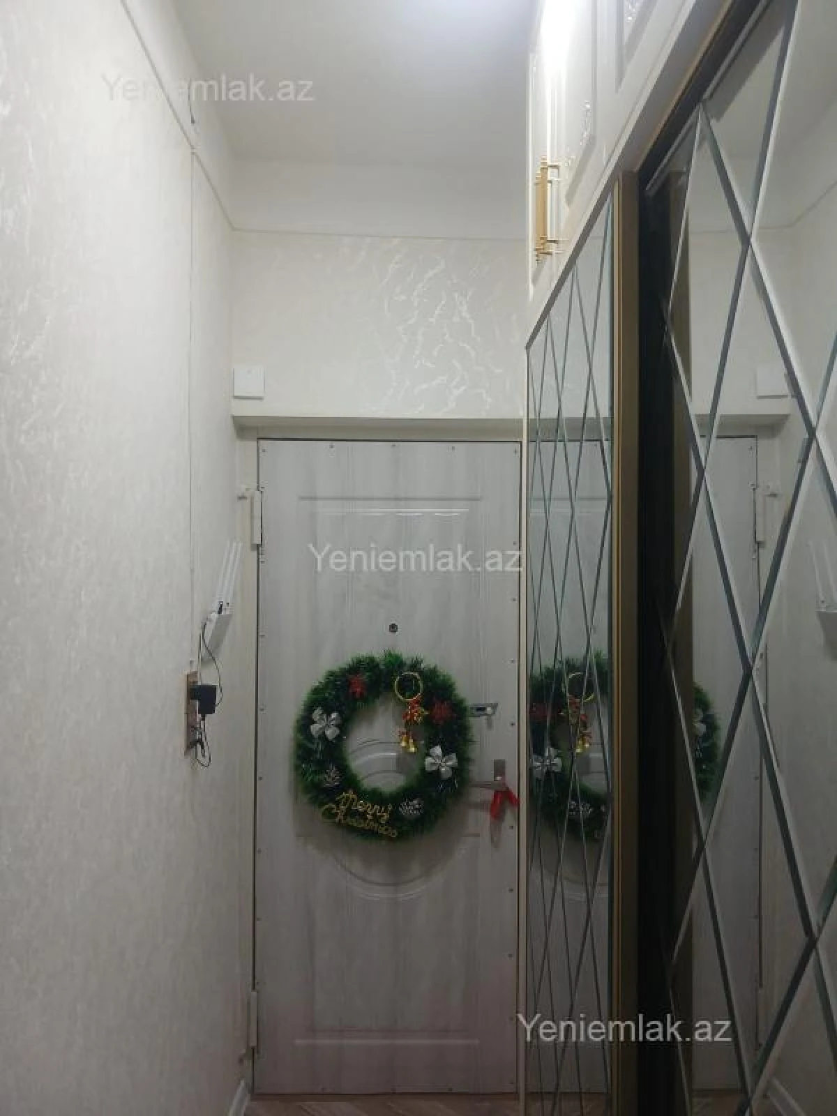 Satılır 2 otaqlı köhnə tikili 50 m²