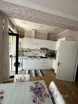 Satılır 3 otaqlı yeni tikili 78 m²