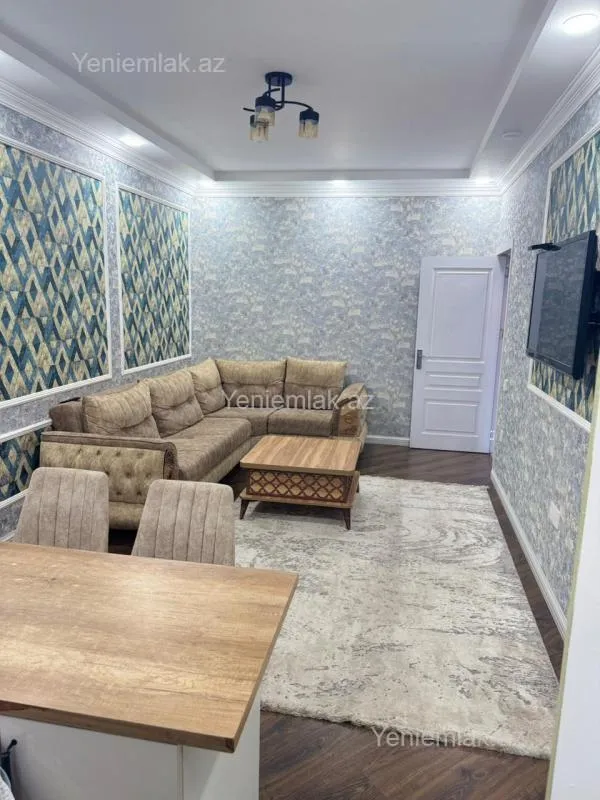 Satılır 4 otaqlı köhnə tikili 91 m²