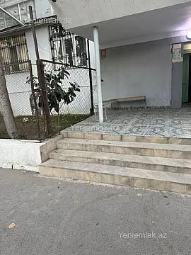 Satılır 4 otaqlı köhnə tikili 91 m²