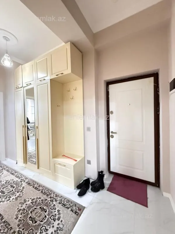 Satılır 3 otaqlı yeni tikili 69 m²
