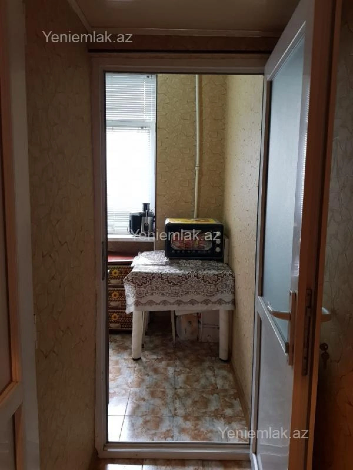 Satılır 3 otaqlı köhnə tikili 71 m²
