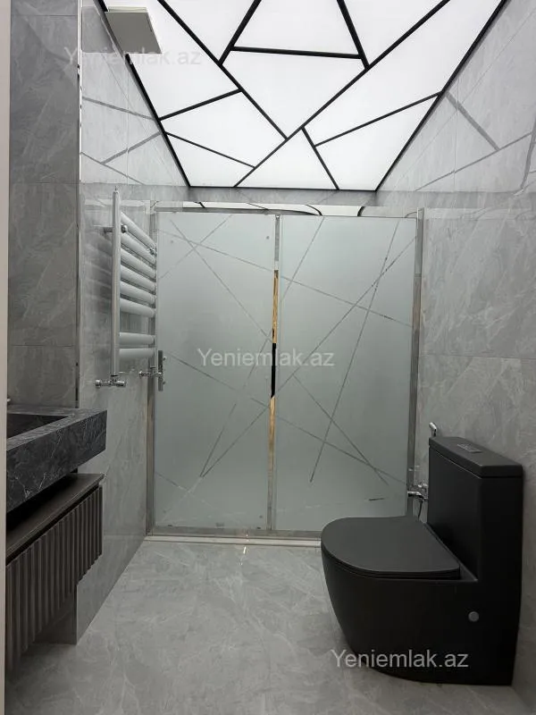 Satılır 3 otaqlı yeni tikili 140 m²