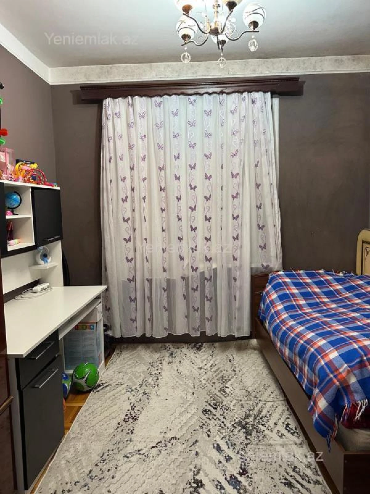 Satılır 3 otaqlı köhnə tikili 70 m²
