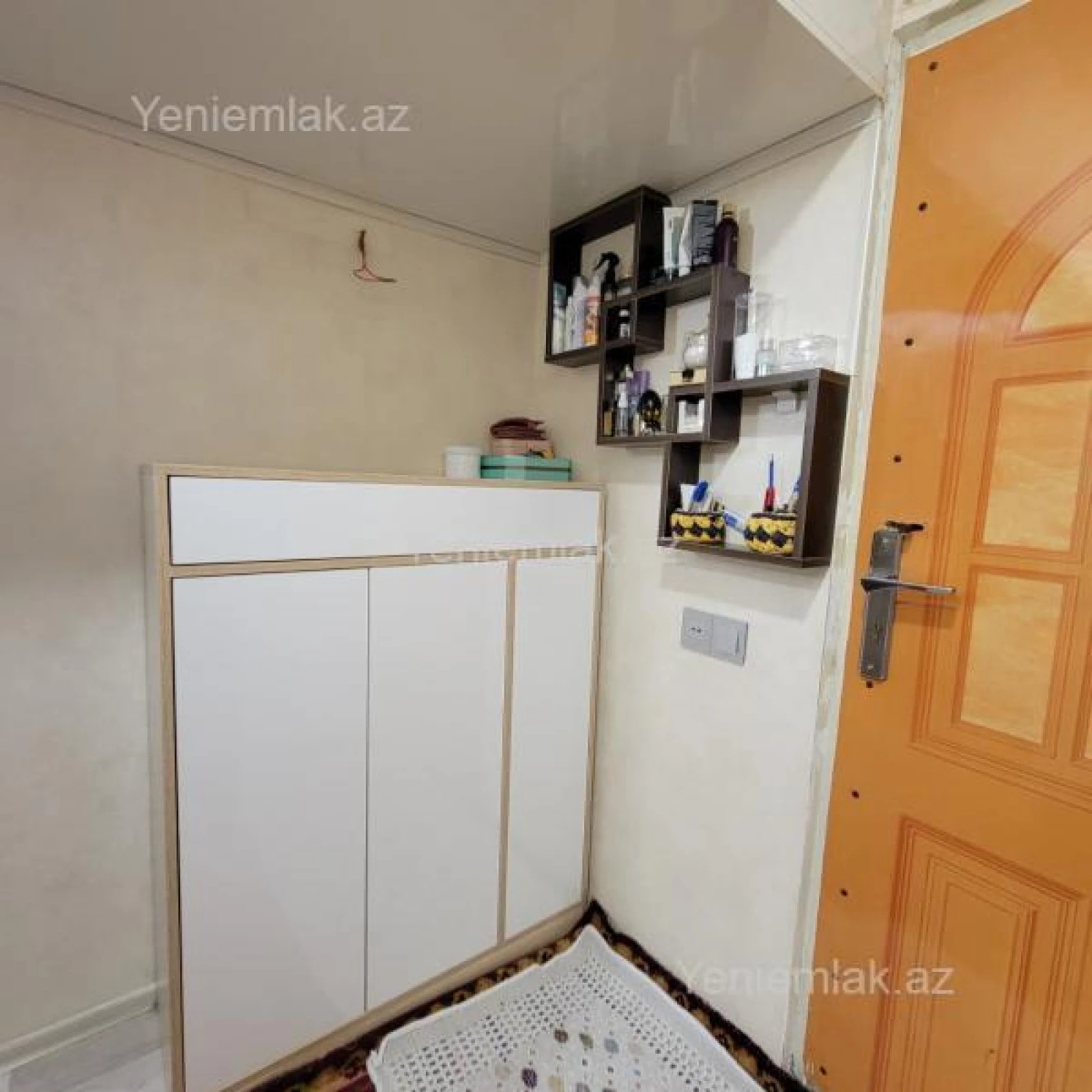 Satılır 2 otaqlı köhnə tikili 36 m²