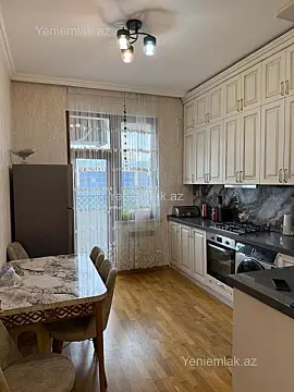 Satılır 3 otaqlı yeni tikili 100 m²