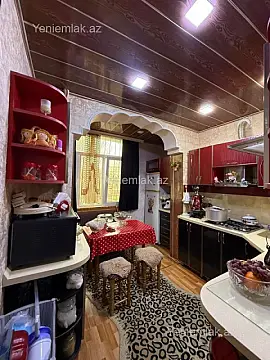 Satılır 5 otaqlı köhnə tikili 120 m²