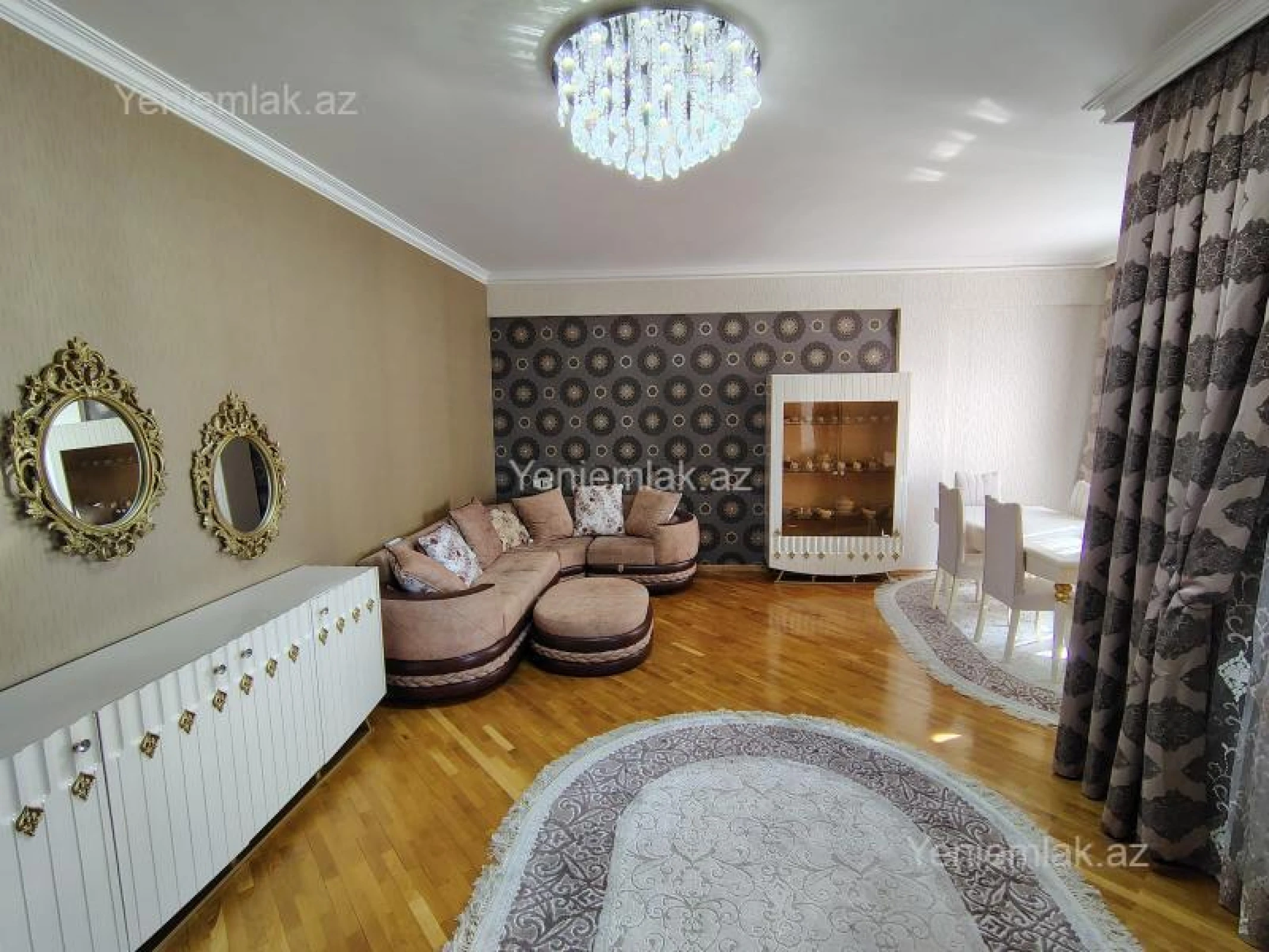 Satılır 3 otaqlı yeni tikili 125 m²