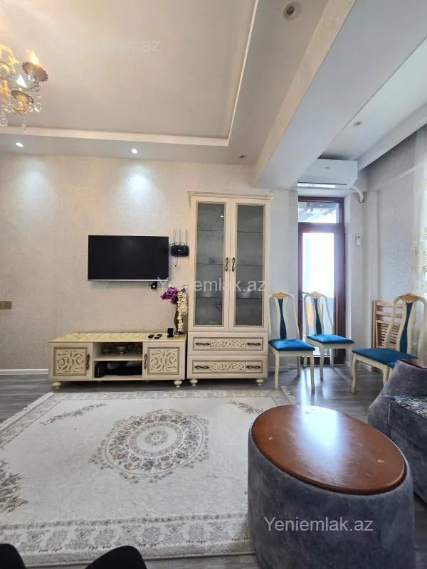 Satılır 2 otaqlı yeni tikili 65 m²