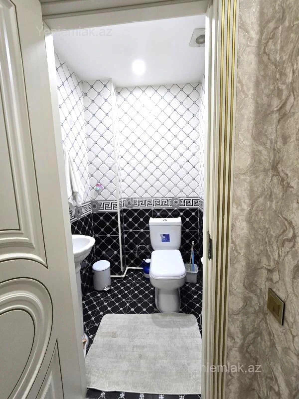 Satılır 2 otaqlı yeni tikili 65 m²