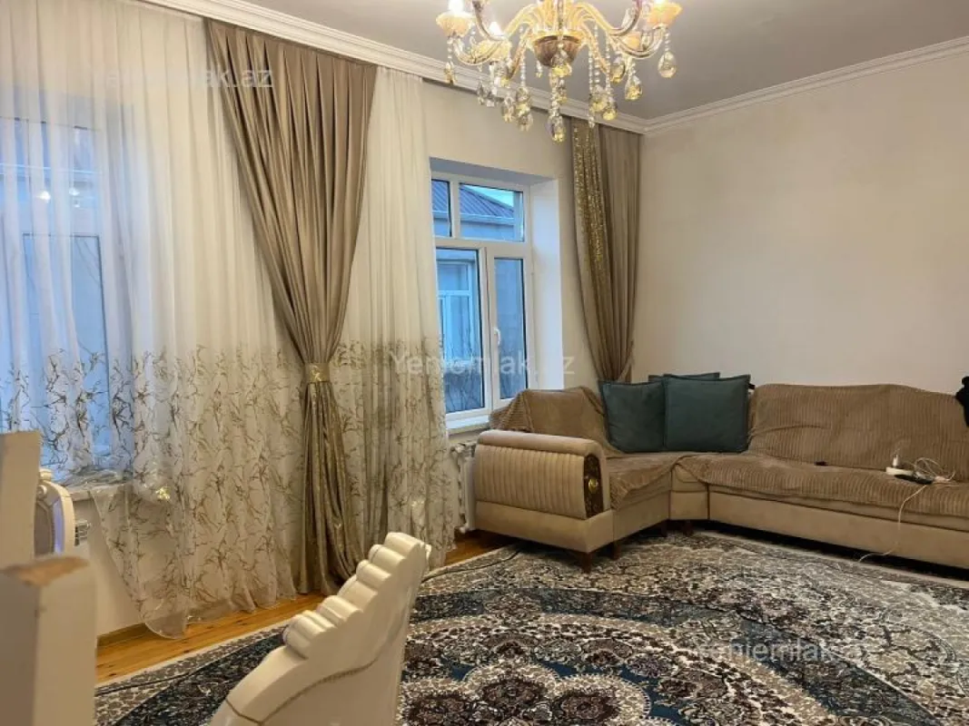 Satılır 4 otaqlı həyət evi 110 m²