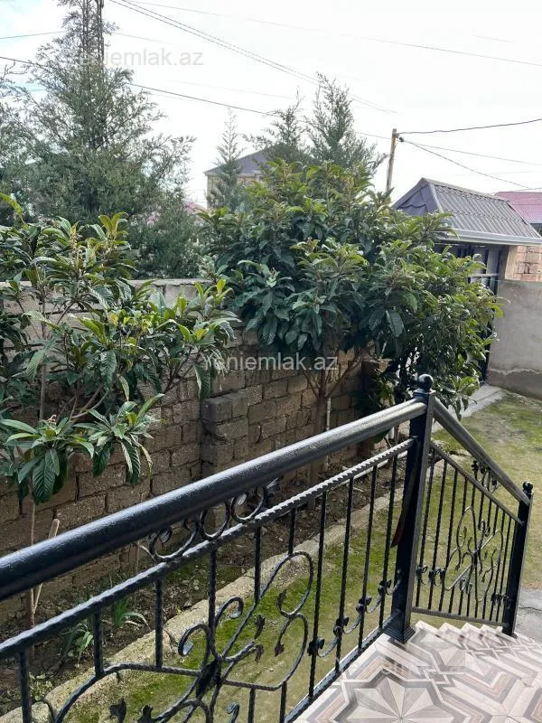Satılır 4 otaqlı həyət evi 110 m²