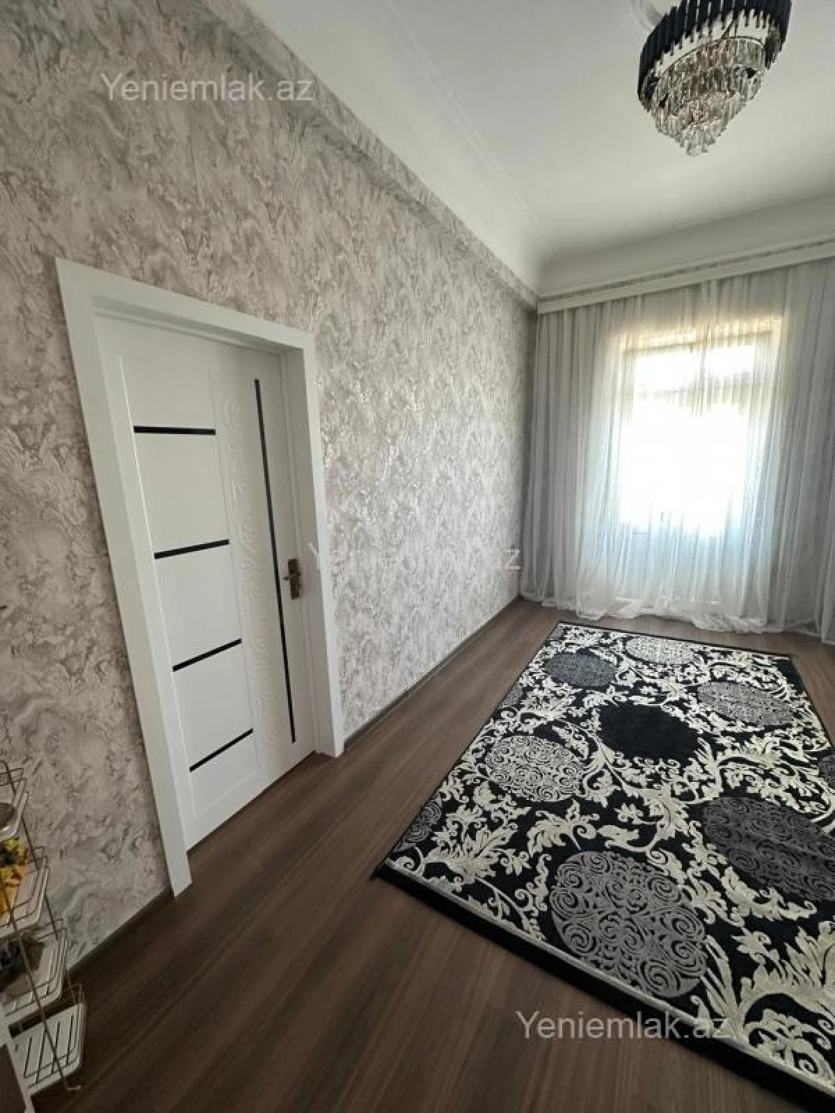 Satılır 3 otaqlı köhnə tikili 80 m²