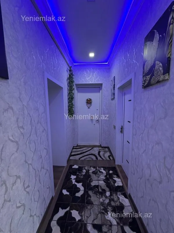 Satılır 3 otaqlı köhnə tikili 80 m²