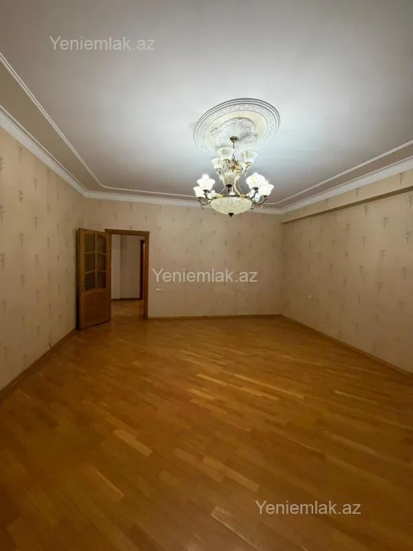 Satılır 4 otaqlı yeni tikili 173 m²