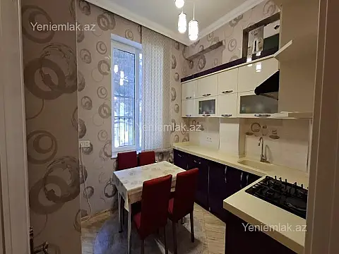 Satılır 2 otaqlı yeni tikili 80 m²