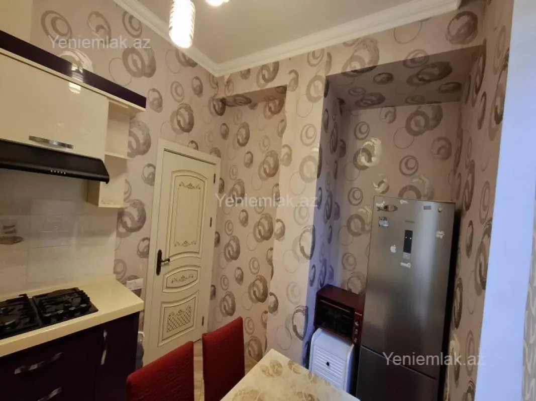 Satılır 2 otaqlı yeni tikili 80 m²