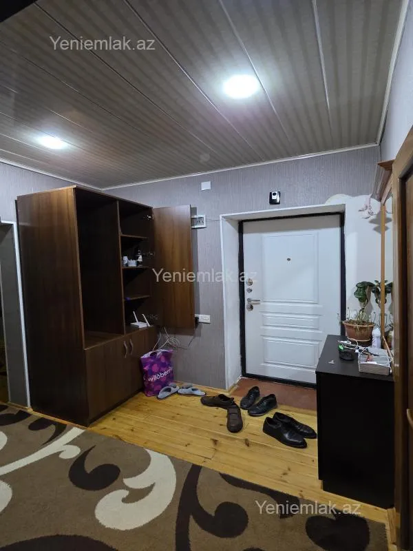 Satılır 2 otaqlı köhnə tikili 49 m²